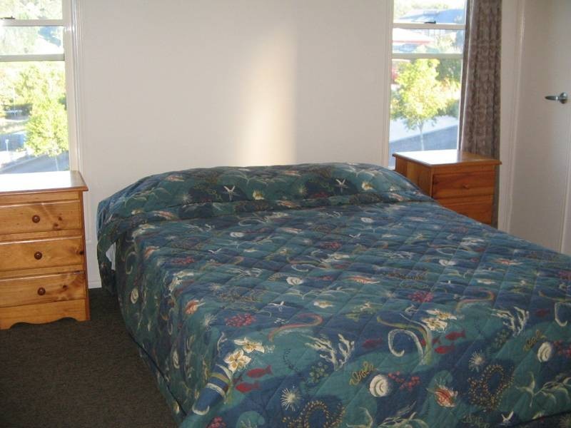 2 Woodpecker Close, Maleny QLD 4552