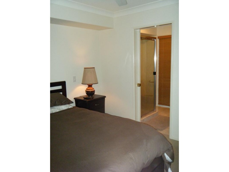 20 Seychelles Place, Kawana Island QLD 4575