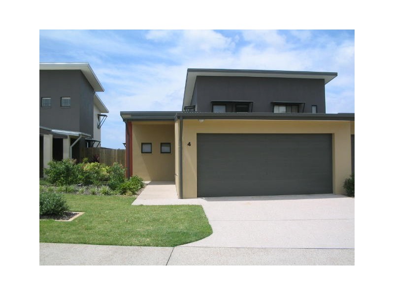 4/2 Lakehead Drive, Sippy Downs QLD 4556