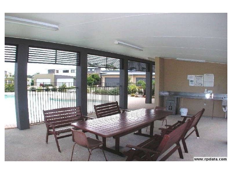 4/2 Lakehead Drive, Sippy Downs QLD 4556