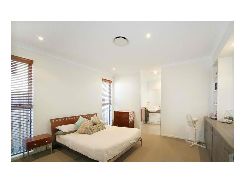 6 Jib Street, Wurtulla QLD 4575