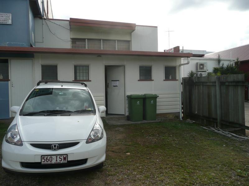 25 Currie Street, Nambour QLD 4560