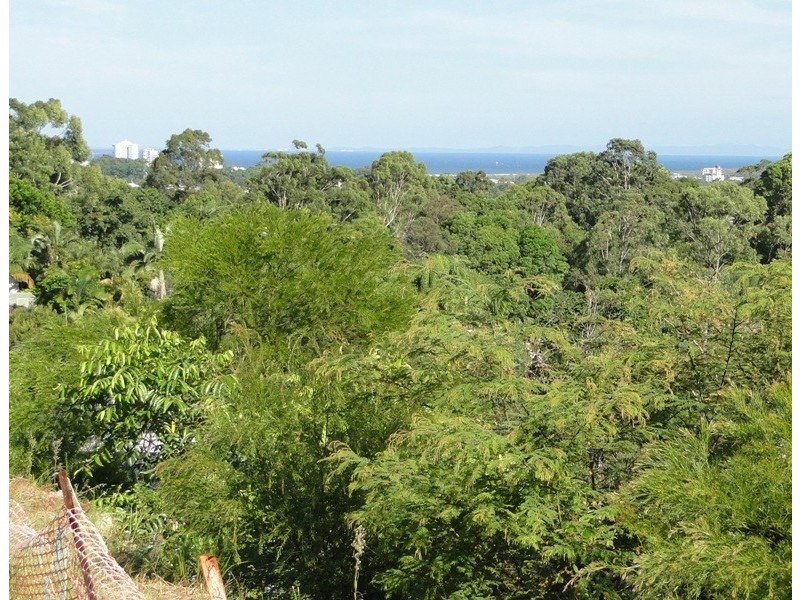 13 Eyries Ct, Little Mountain QLD 4551