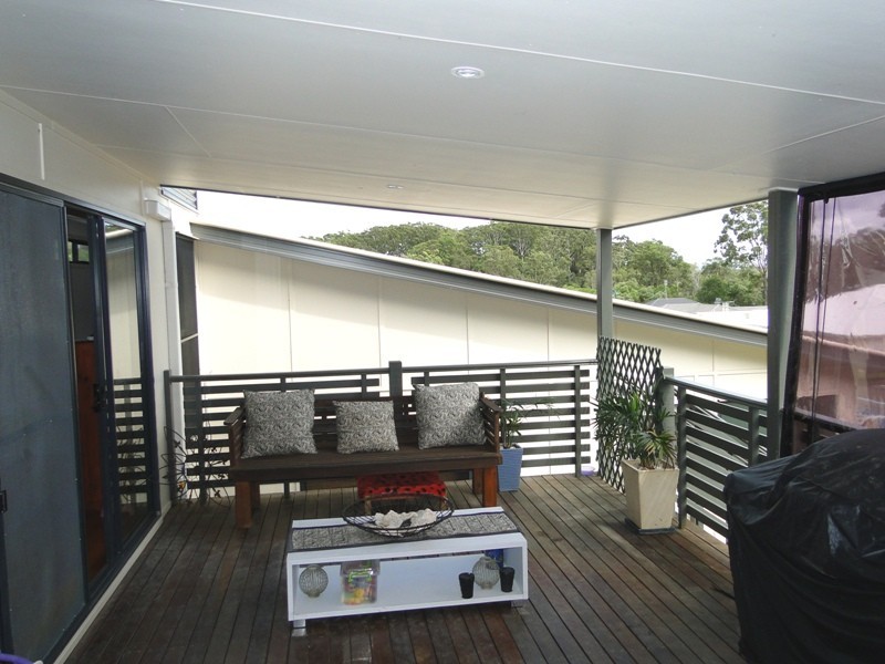 6 Cullen Drive, Little Mountain QLD 4551