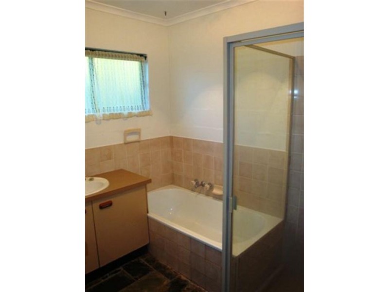 18 Wandarri Street, Wurtulla QLD 4575