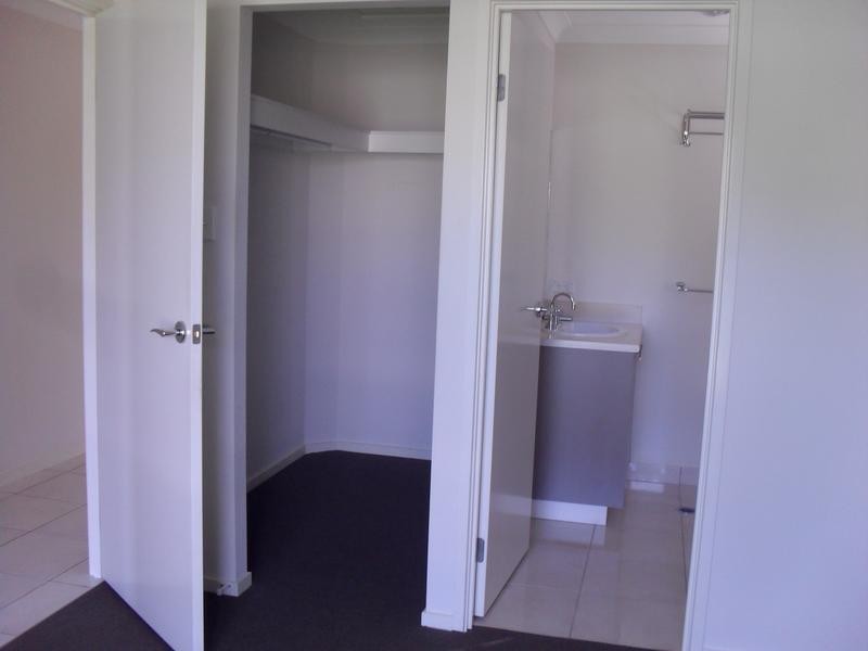 16 Marsalis St, Sippy Downs QLD 4556