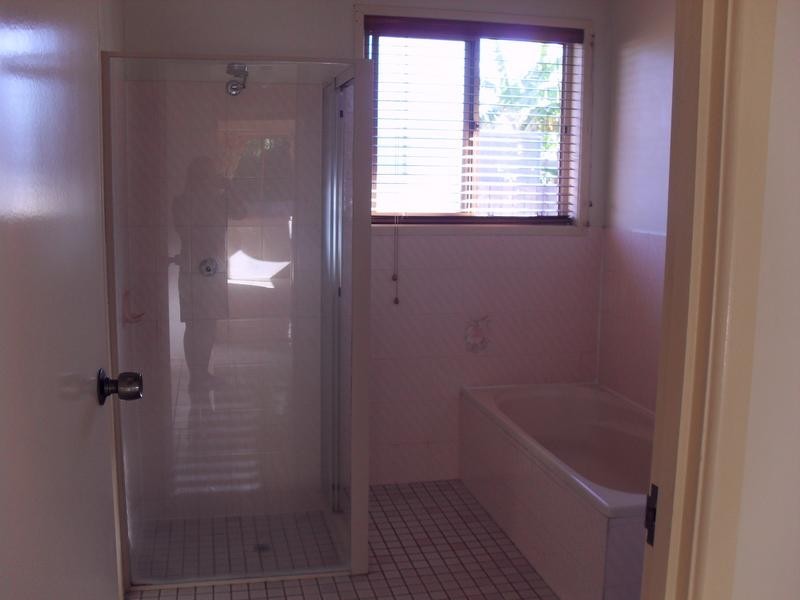 2/212 Broadwater Avenue West, Maroochydore QLD 4558