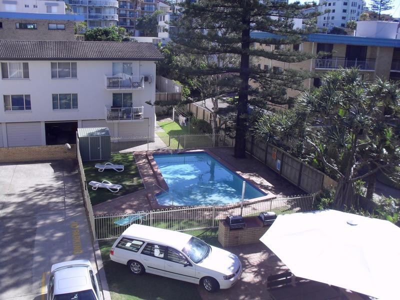 18/5 Dingle Avenue, Kings Beach QLD 4551