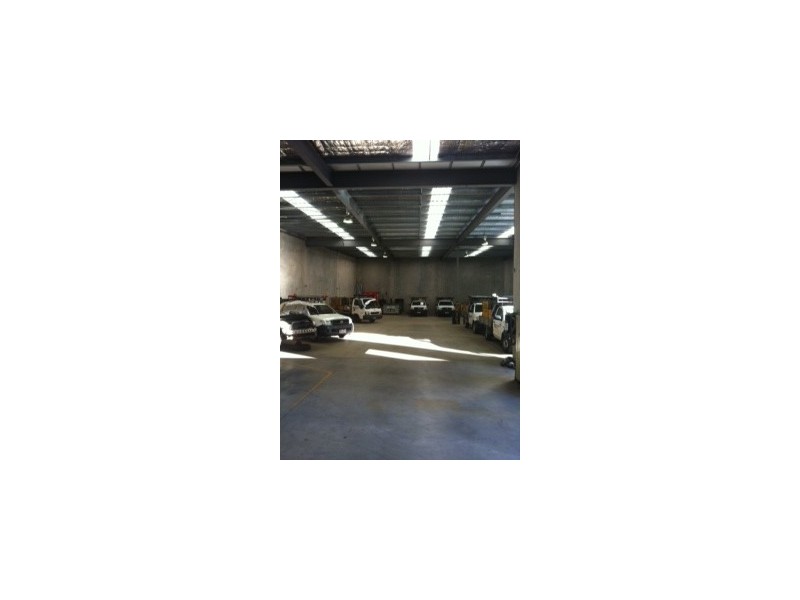 3/12 Premier Circuit, Warana QLD 4575