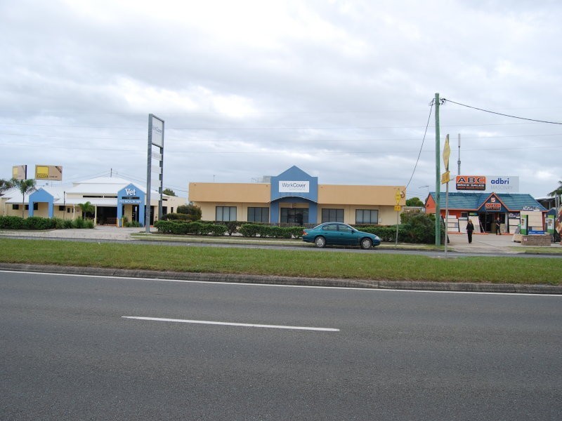 202 Nicklin Way, Warana QLD 4575