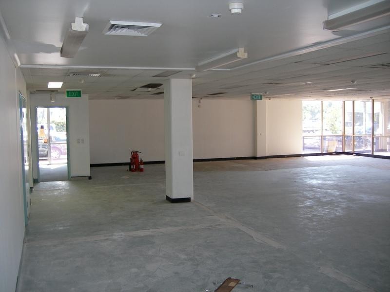 8 First Avenue, Maroochydore QLD 4558