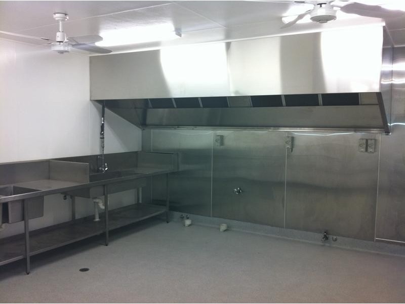 Shed 7a/17 Focal Avenue, Coolum Beach QLD 4573