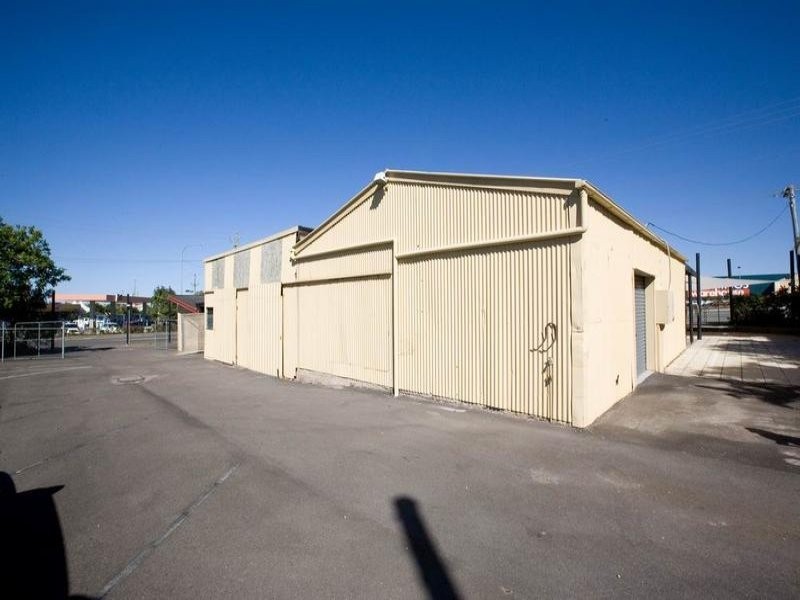 55 Caloundra Road, Caloundra QLD 4551