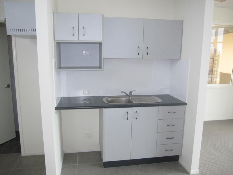 38 Technology Drive, Warana QLD 4575