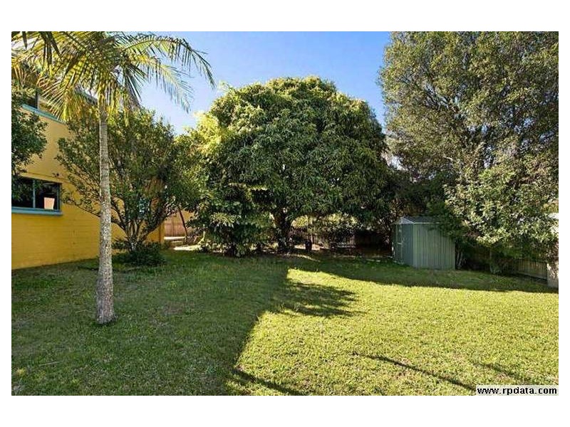 1 Bower Street, Caloundra QLD 4551