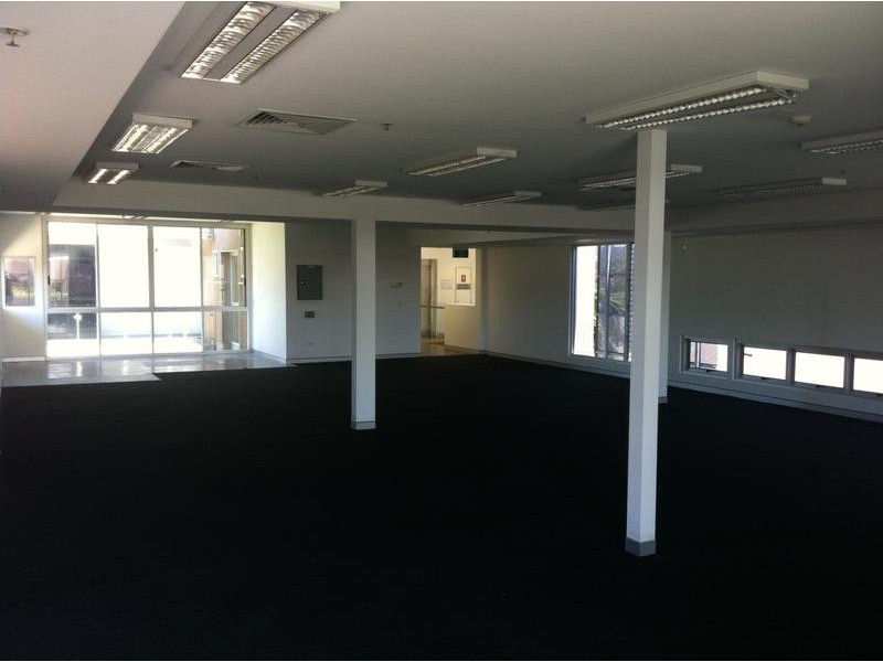 13 Evans Street, Maroochydore QLD 4558