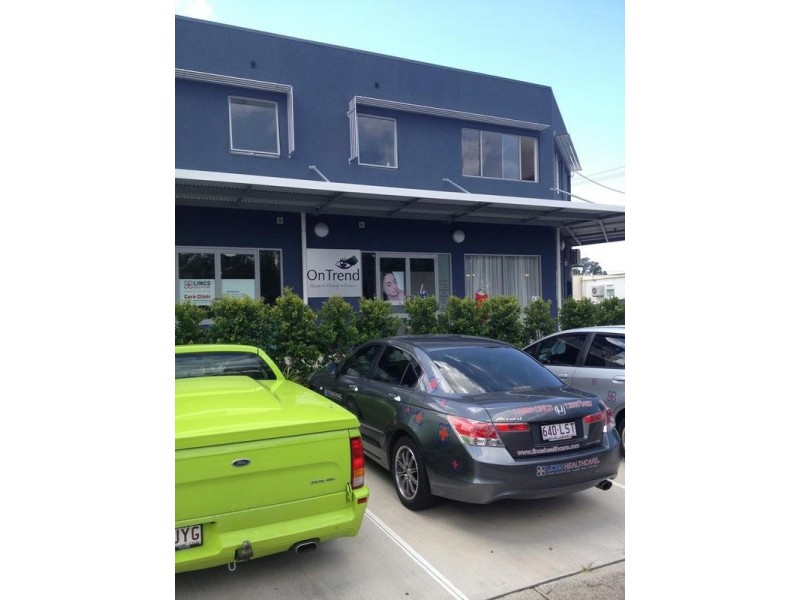 2 & 3/28 – 30 Karome Street, Pacific Paradise QLD 4564