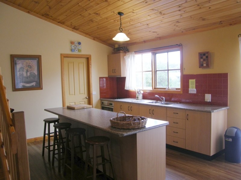 95 Mc Indoe Avenue, Venus Bay VIC 3956