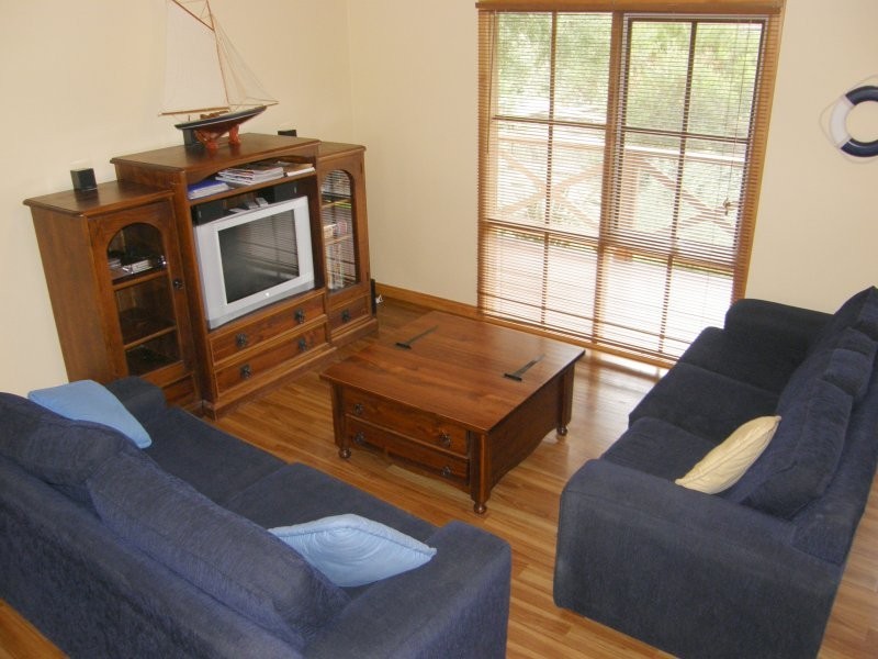 95 Mc Indoe Avenue, Venus Bay VIC 3956