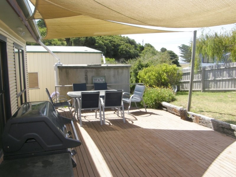 4 Merkani Avenue, Venus Bay VIC 3956