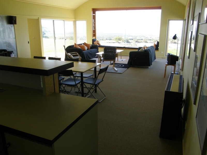 90 ILLAWONG COURT, Walkerville VIC 3956