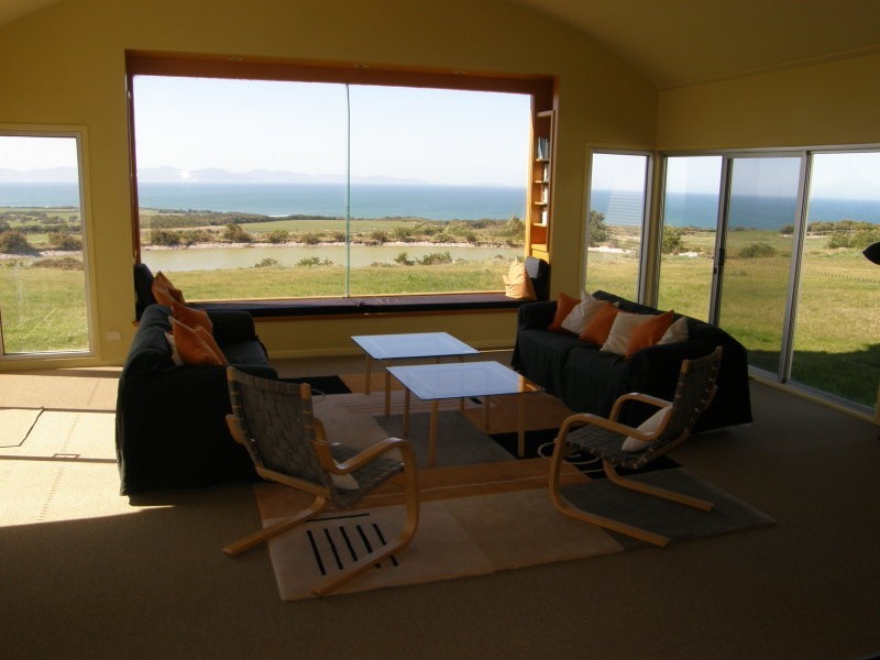 90 ILLAWONG COURT, Walkerville VIC 3956