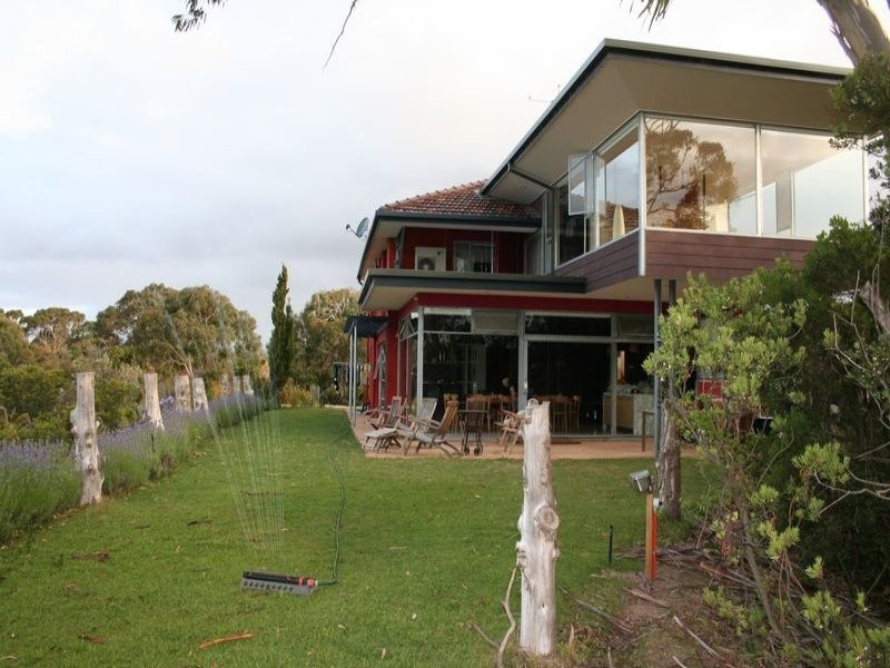 12 DOYLES ROAD, Venus Bay VIC 3956