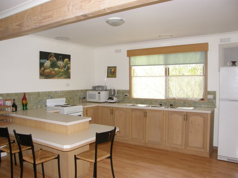 94 MC INDOE AVENUE, Venus Bay VIC 3956