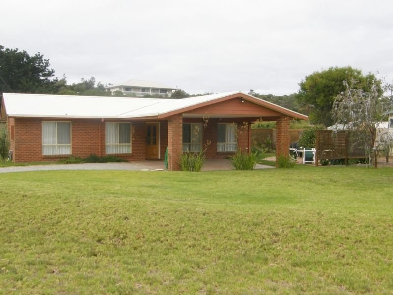 34 ALFRED CRESCENT, Venus Bay VIC 3956