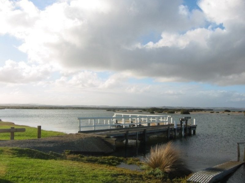 42 Outlook Drive, Venus Bay VIC 3956