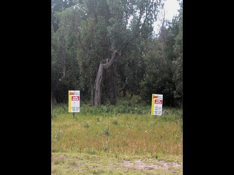 6-8 Black Avenue, Venus Bay VIC 3956