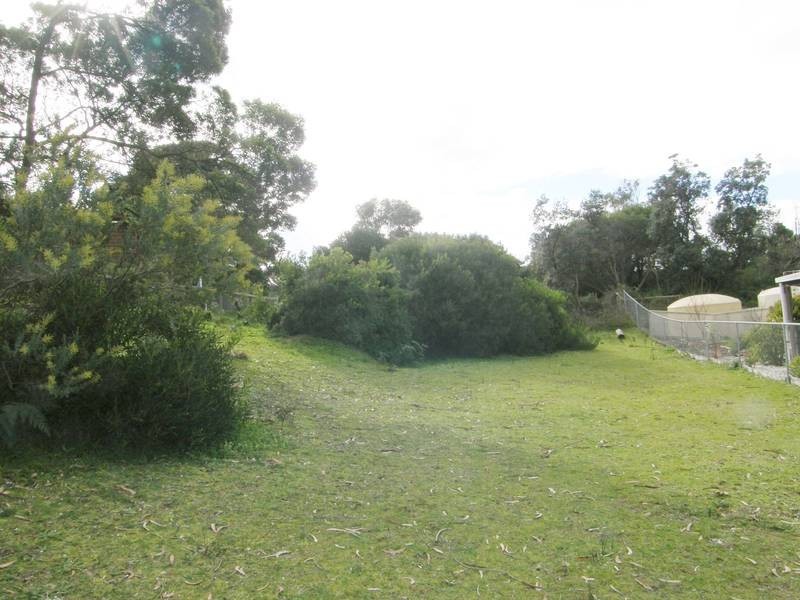 12 JENKINS STREET, Venus Bay VIC 3956
