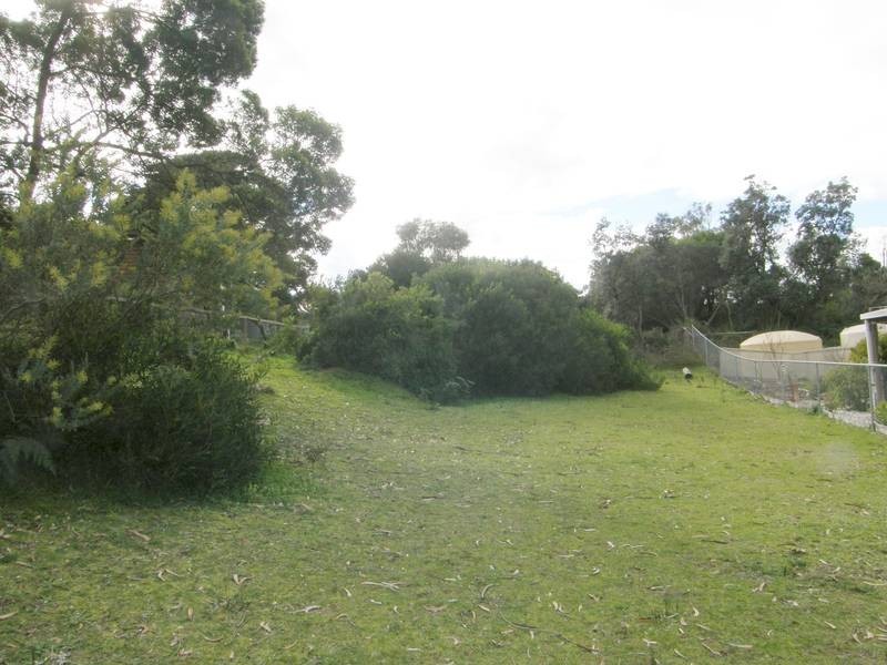 12 JENKINS STREET, Venus Bay VIC 3956