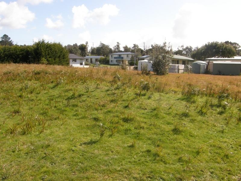 42 ALFRED CRESCENT, Venus Bay VIC 3956