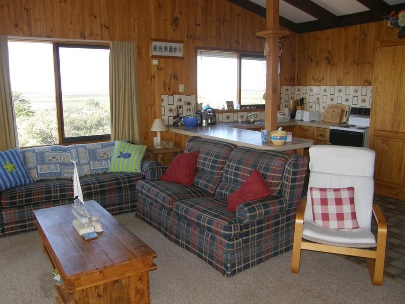 3-5 ATHERTON DRIVE, Venus Bay VIC 3956