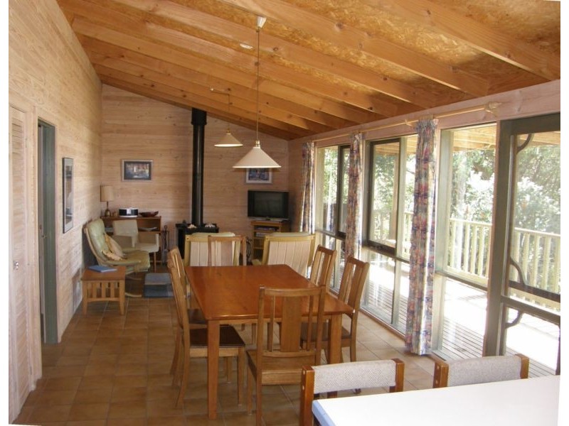 5A BAYSIDE DRIVE, Walkerville VIC 3956