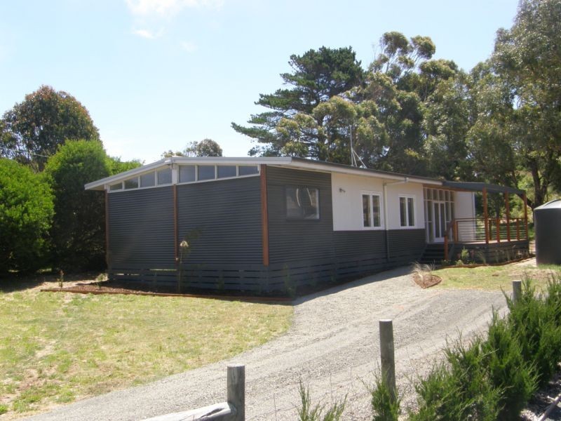 15 LOUIS ROAD, Venus Bay VIC 3956