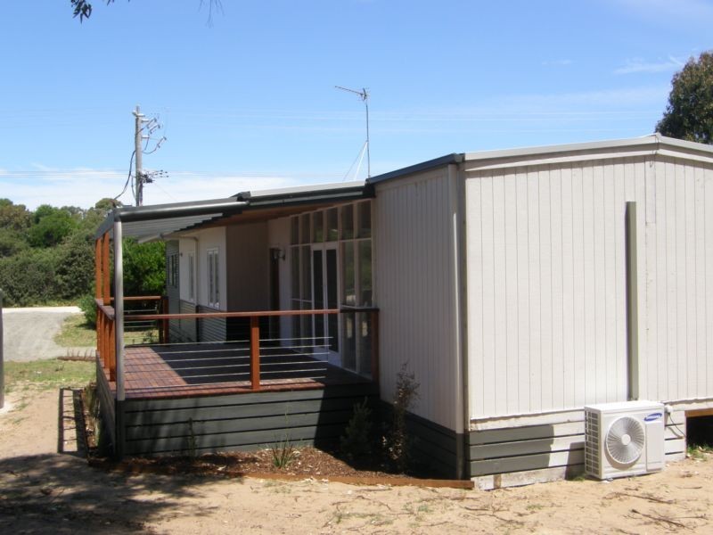 15 LOUIS ROAD, Venus Bay VIC 3956