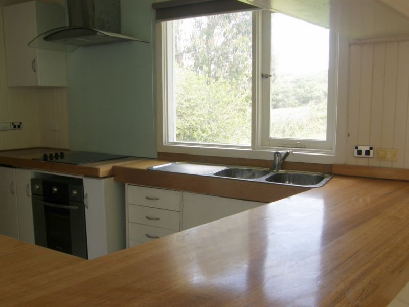 15 LOUIS ROAD, Venus Bay VIC 3956