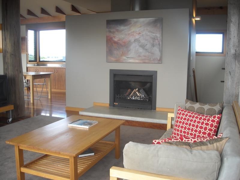 4 MONCUR COURT, Venus Bay VIC 3956