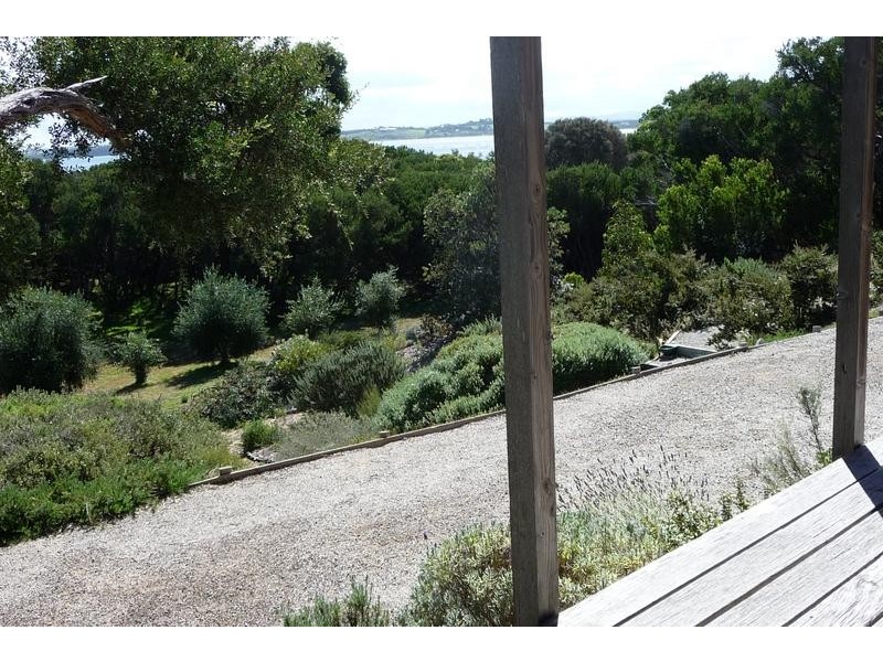 814 LEES ROAD, Venus Bay VIC 3956