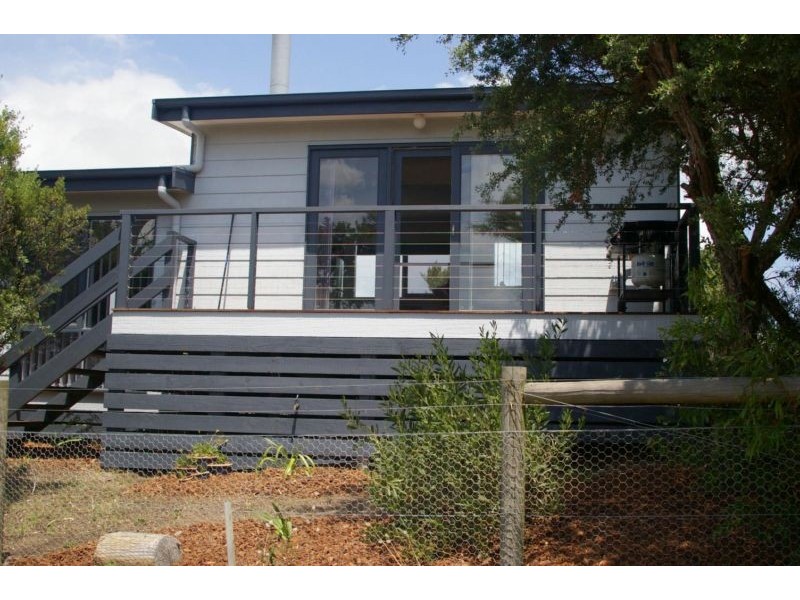 25-27 LOUIS ROAD – 1ST ESTATE, Venus Bay VIC 3956