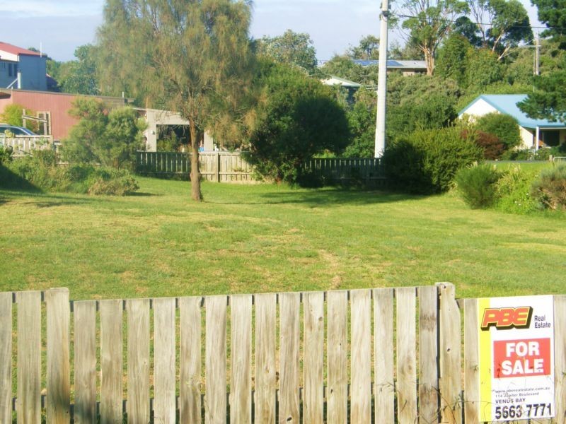 4 LOUIS ROAD, Venus Bay VIC 3956