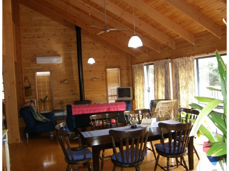 2 SYDNEY COURT, Venus Bay VIC 3956