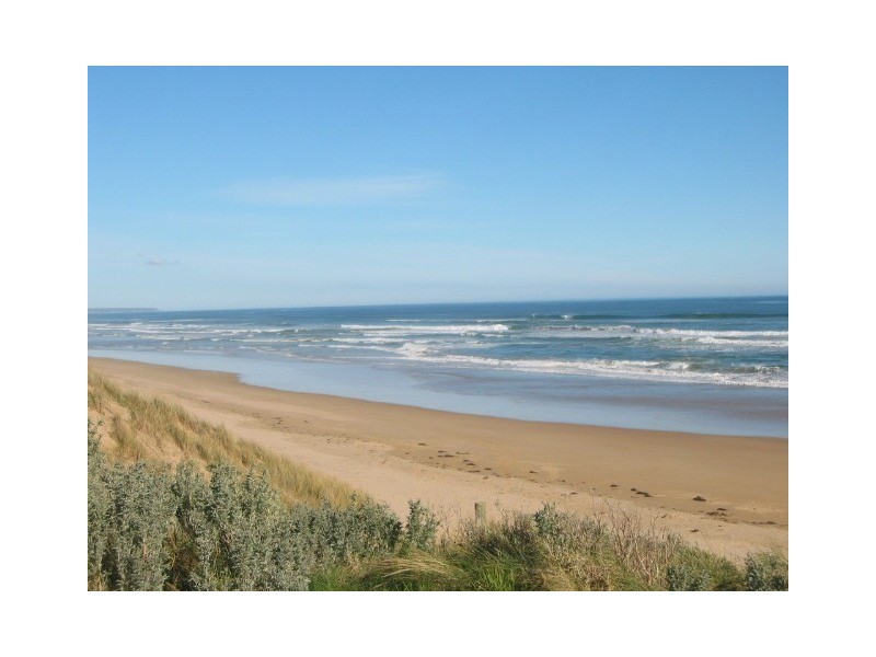 99 JUPITER BOULEVARD, Venus Bay VIC 3956