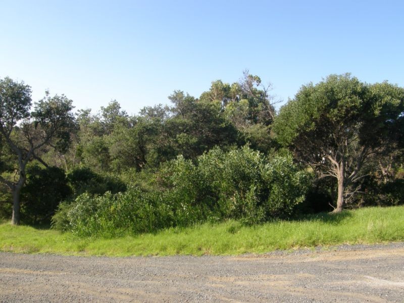 16 ATHERTON DRIVE, Venus Bay VIC 3956