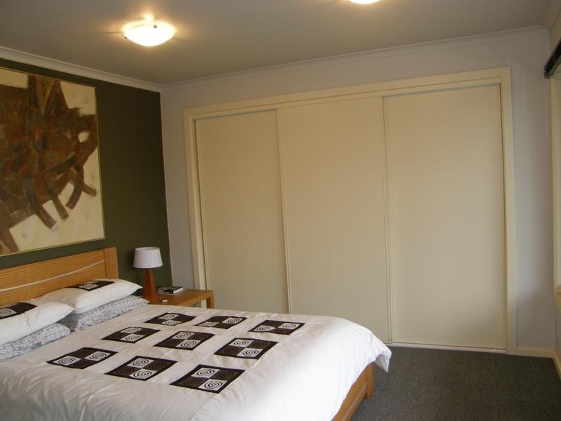 18 ATKINSON AVENUE, Venus Bay VIC 3956