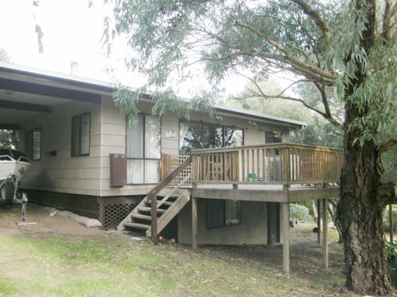 59-61 MCINDOE AVENUE, Venus Bay VIC 3956