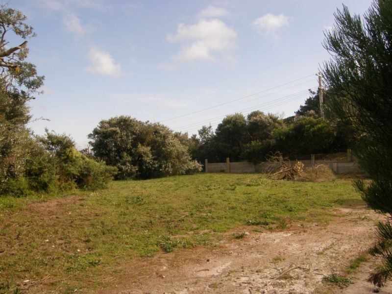 13-15 MCINDOE AVENUE, Venus Bay VIC 3956