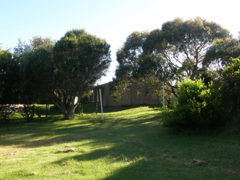 732 LEES ROAD, Venus Bay VIC 3956